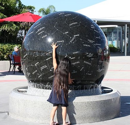 Esfera flotante CC1 Ewen Roberts