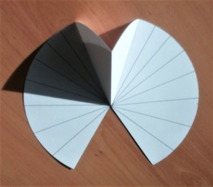 04b Construcción gnomón reloj sol horizontal CC BY-SA-NC JC Asensi