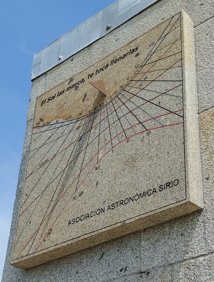 2019-21 Reloj Sol OAC CC BY-SA-NC JC Asensi