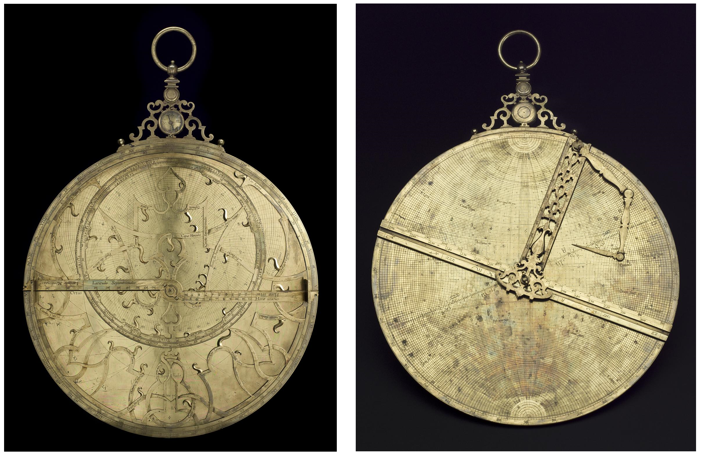 Faz y dorso de uno de los astrolabios universales de Arsenius .